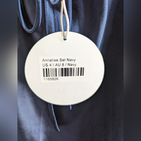 Princess Polly ANNALISE Set in Navy Size 4 - Picture 16 of 16